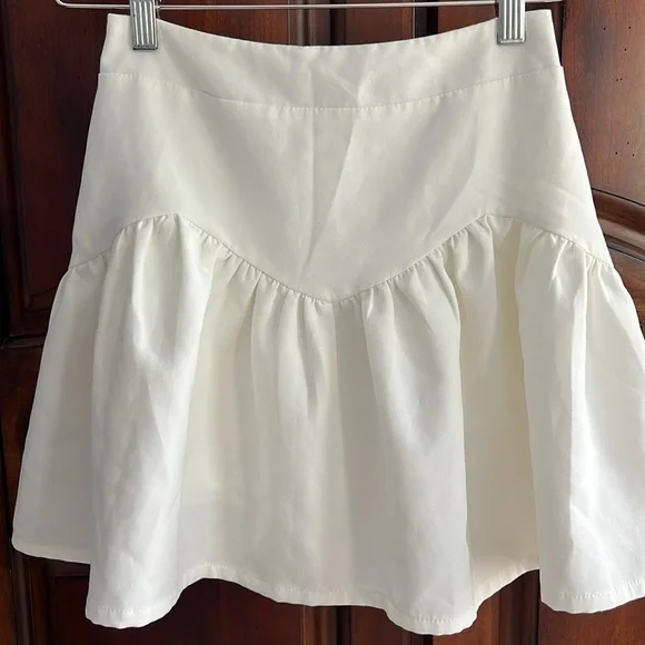 Princess Polly White Delphie Fit & Flare Mini Skirt- size 0 - Picture 4 of 6